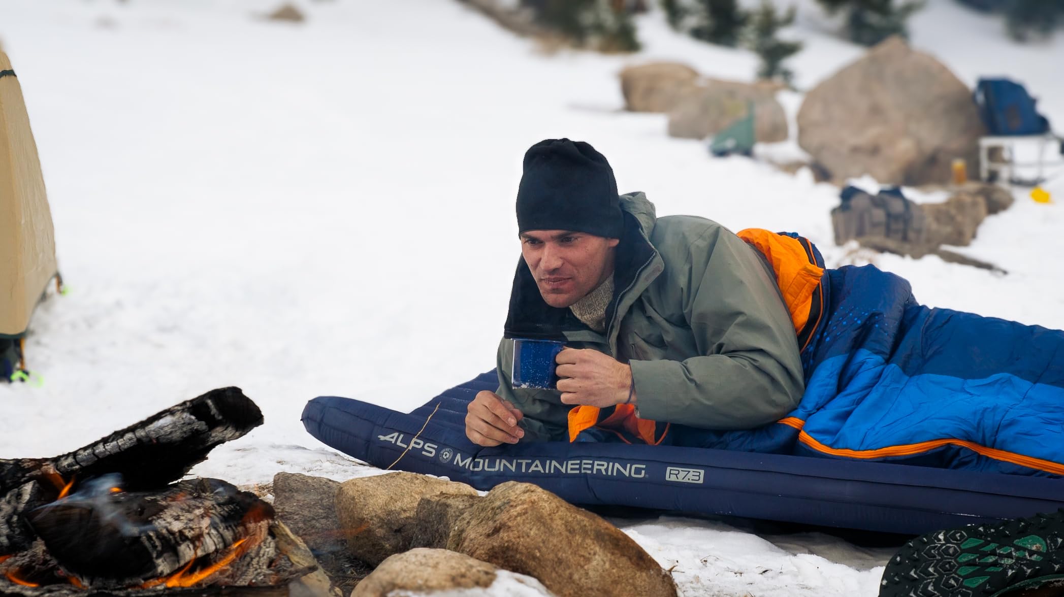 Insulated Camping Air Mattress with Pump Sack